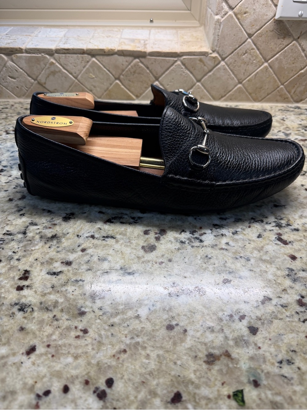 Gucci Black Leather Horsebit Slip-On Loafers